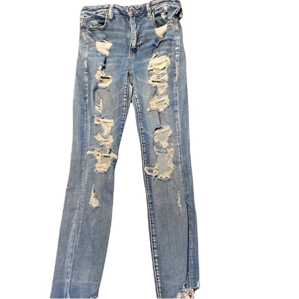 American Eagle Ripped Distressed Jeans Size 8